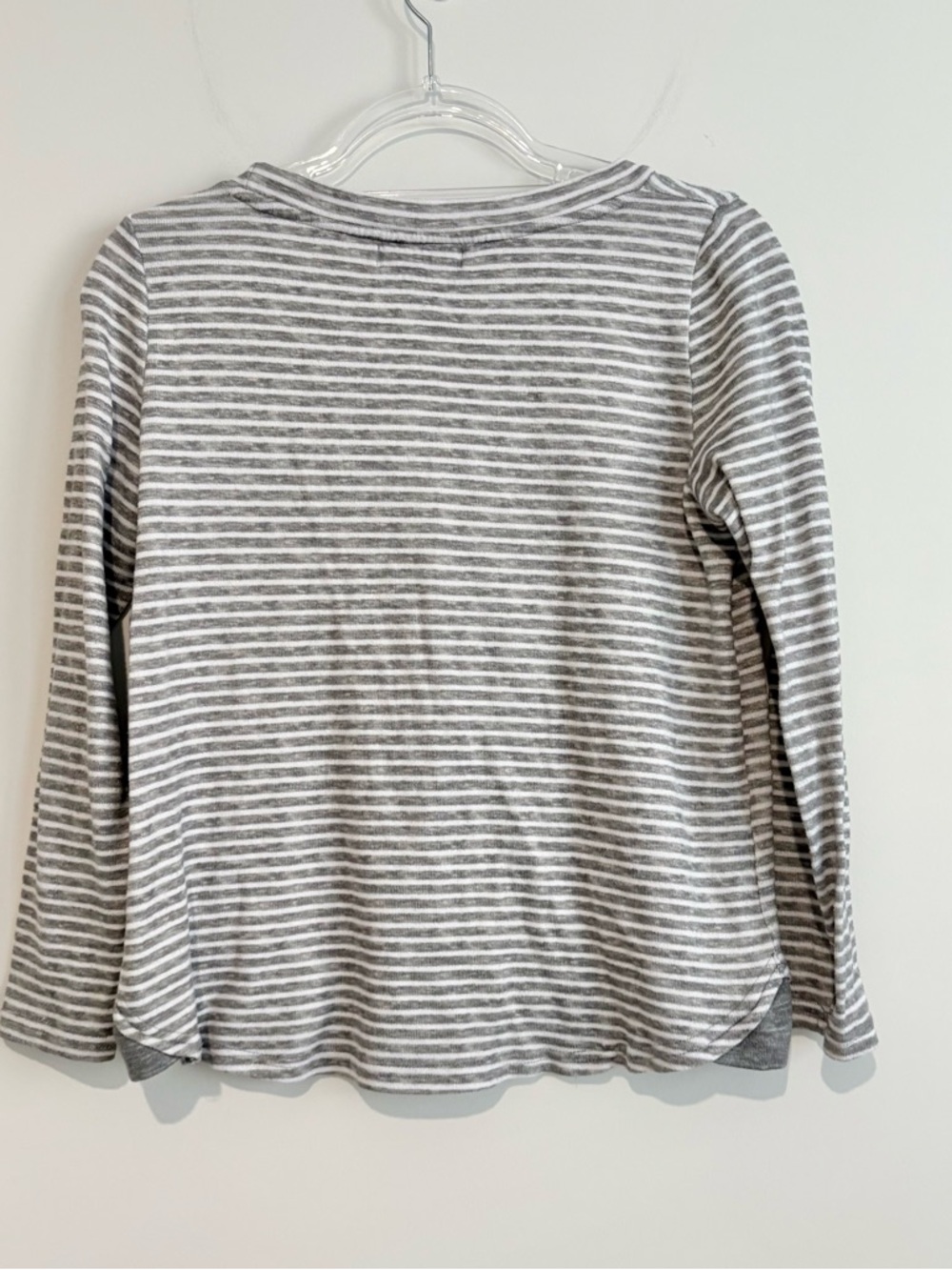 Rae Dunn Striped “COZY” Long Sleeve pajama Top Grey White Size Medium - Picture 2 of 5